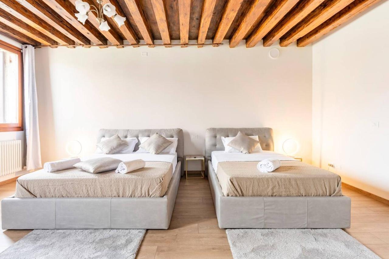 Venice Luxury Suites 外观 照片