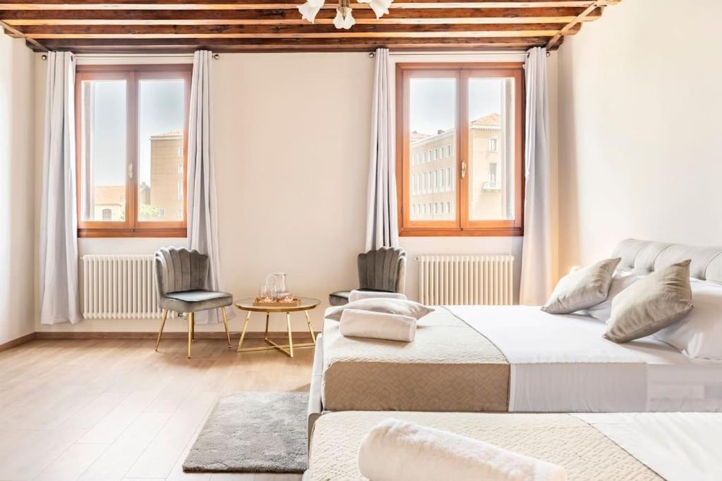 Venice Luxury Suites 外观 照片